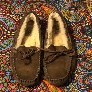 Ugg slippers size 8